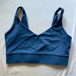Savvi sports bra size L
